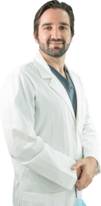 Odontólogo Doctor Tomás Cruzat especialista en Cirugía Guiada