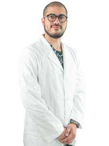 Doctor Jorge Jimenez experto en coronas dentales Chile